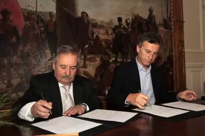 macri-contrato