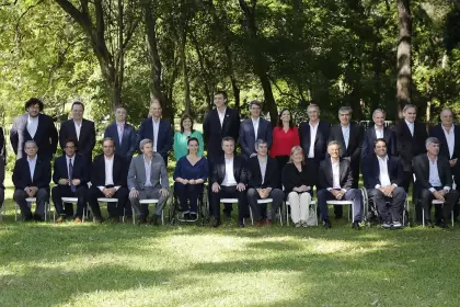 gabinete-completo