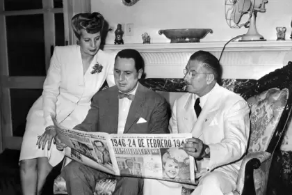 1946