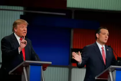 160114_gopTrumpCruz2.jpg.CROP_.promo-xlarge2