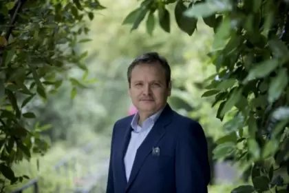 Octavio-Amorim-Neto
