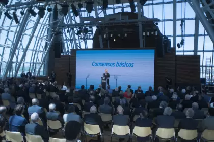 Macri-CCK