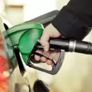 Afirman que aumento de precios de los combustibles da "un respiro" a 5.000 estaciones de servicio