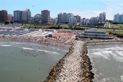 Playa-Grande-Mar-del-Plata-scaled