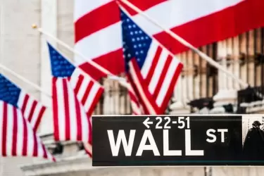 Wall Street presenta variaciones positivas moderadas.