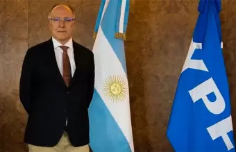 Tras el acuerdo del Senado, el mandatario finalmente nombr al economista Guillermo Nielsen para la embajada argentina en Asuncin.