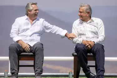Alberto Fernández junto a Andrés Manuel López Obrador.