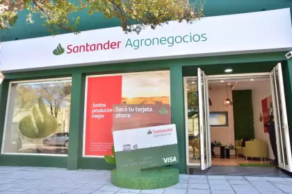 Oficina-Comercial-Santander-Agronegocios-America-06-04-2021-2