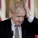 Boris Johnson enfrenta más pedidos de renuncia en el corazón de su partido