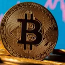El Bitcoin en caída libre: en menos de dos semanas perdió 20%