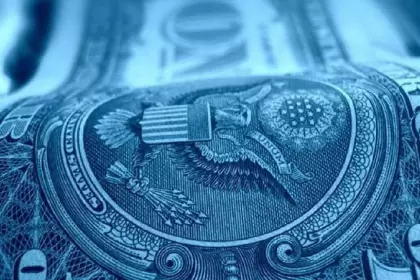 El dólar blue alcanzó otro récord histórico y se acerca a $400
