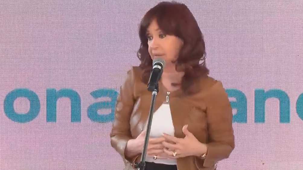 Cristina Kirchner rompe el silencio en un acto de la UOM