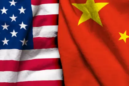EE.UU. presiona a China por Taiwán y Evergrande