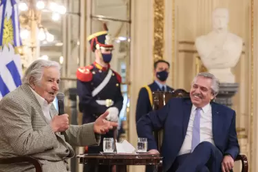 José "Pepe" Mujica y Alberto Fernández.