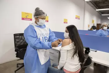 Coronavirus: Buenos Aires envió más de medio millón de turnos para tercera dosis de vacunas