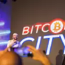 El jefe de Estado más cripto del mundo: Bukele promete una “Bitcoin City”