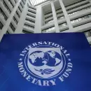Argentina y FMI: "trompadas" cambiarias, presiones fiscales y una grieta que vuelve a abrirse