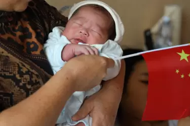 Un problema demográfico gigante: crisis de natalidad en China