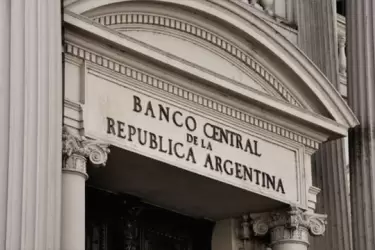 El Banco Central subió la tasa de los plazos fijos a 53%