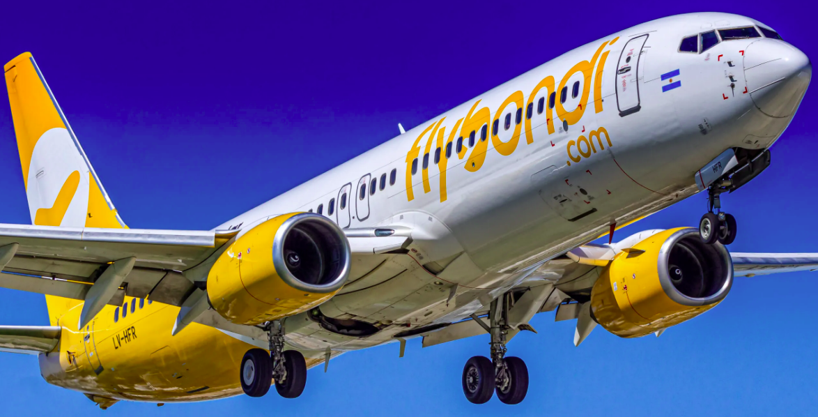 Flybondi announced that it added a new aircraft to its domestic and regional fleet