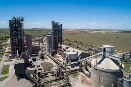 Loma Negra inaugurará la planta de cemento más grande de Sudamérica
