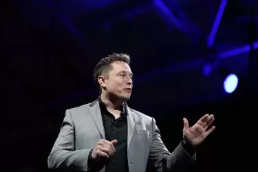 Elon Musk confirmó que Neuralink comenzará a implantar sus chips cerebrales en humanos en 2022