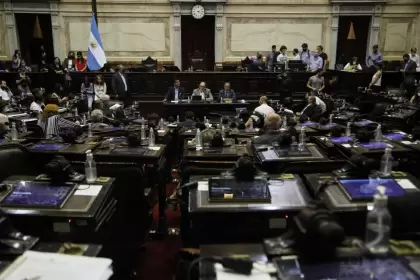 Carlos Heller ante la comision de Presupuesto y Hacienda de la Cmara de Diputad