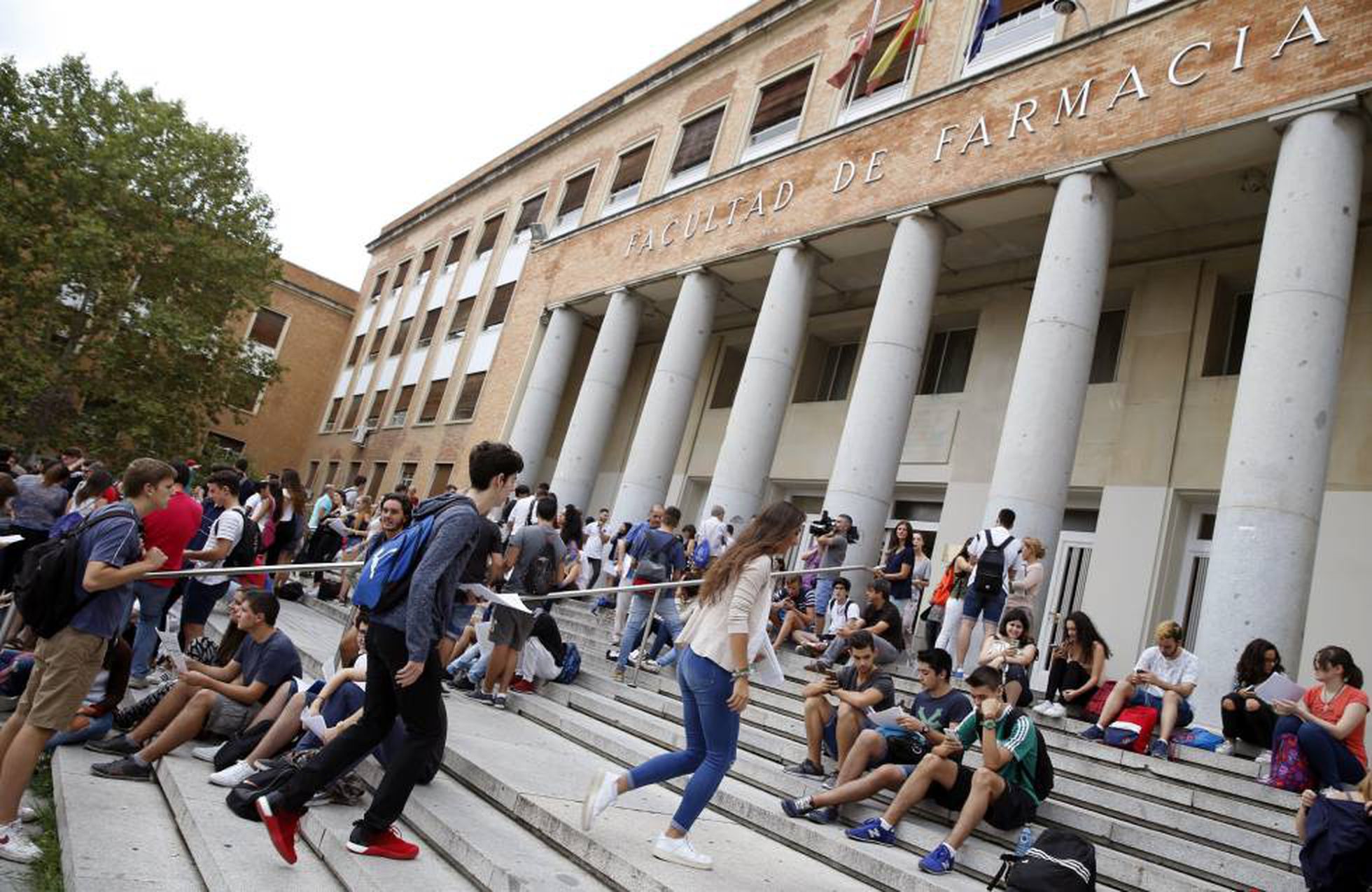 Universidad madrid. Автономный университет Мадрида. Вузы Испании. Испанский институт. Частные университеты Испании.