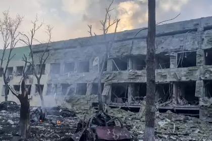 Hospital maternal bombardeado en Ucrania.