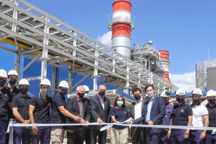 Central Puerto inauguró nueva central térmica en Santa Fe: inversión de US$ 340 millones y permitirá abastecer de energía a 220.000 hogares