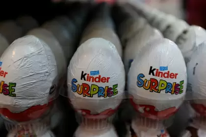 Ferrero está retirando voluntariamente algunos lotes de Kinder sorpresa, Mini Eggs y Schoko-Bons.