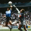 Subastan la camiseta de Maradona de "la mano de Dios" y "el gol del Siglo": arranca en ms de US$ 5 millones