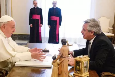 Fernández compartió la carta que el envió el Papa a través de sus redes sociales.