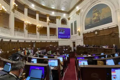 La sumó a su nueva Constitución.