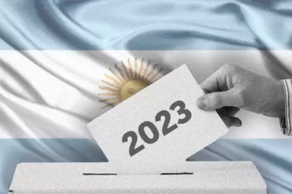 La fuerza debe conciliar los intereses más sanos de los argentinos: estudiar, trabajar, producir y acceder a la vivienda, a la salud y la seguridad