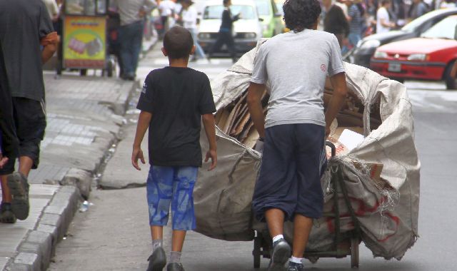 ¿Cuántos niños, niñas y adolescentes trabajan en Argentina?