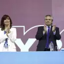 El Gobierno condenó la "persecución judicial y mediática" contra Cristina Fernández de Kirchner