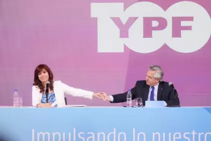Cristina ponderó haber recuperado "la soberanía hidrocarburífera para los argentinos", algo que "era imprescindible para tener un proyecto de país"