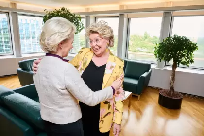 Ursula von der Leyen y Viviane Reding, ex vicepresidenta de la CE