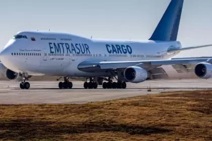 Catorce venezolanos y cinco iraníes llegaron en el Boeing 747-300M de la empresa Emtrasur.
