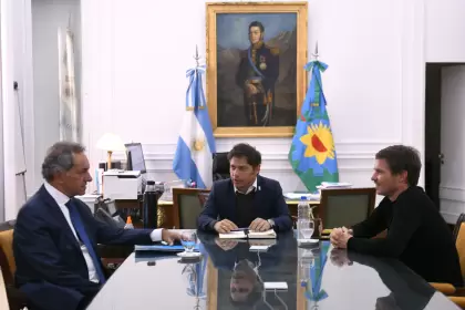 Kicillof y Costa recibieron al nuevo ministro de Desarrollo Productivo, Daniel Scioli