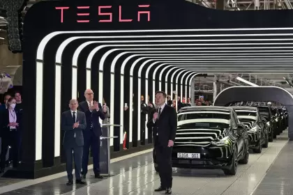 Tesla innova en su planta alemana