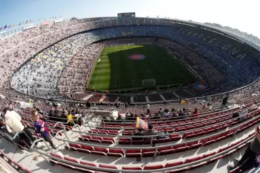 Barcelona le cambió el nombre al Camp Nou