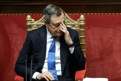 Draghi dijo "ciao", pero Sergio Mattarella evitó que pase a mayores