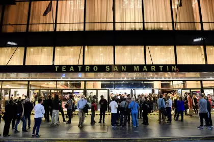 Habrá 2x1 en entradas pagando con las tarjetas del Ciudad, para acceder a las propuestas del Complejo Teatral de Buenos Aires