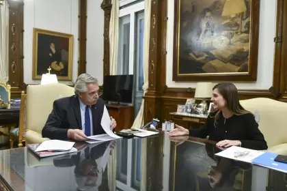 El presidente Alberto Fernández se reunió el lunes, en Casa Rosada, con la titular de Anses, Fernanda Raverta