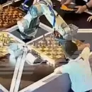 Video: robot de ajedrez ruso le rompe el dedo a un niño durante un torneo