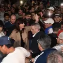 Continúa la vigilia en apoyo a Cristina Kirchner en Recoleta: mañana montarán una feria de la economía popular