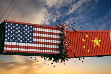 EE.UU. con menos déficit y China con menos superávit