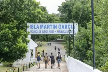 En la Isla Martin García, su comunidad estable de 153 habitantes lleva adelante un turismo de base comunitaria